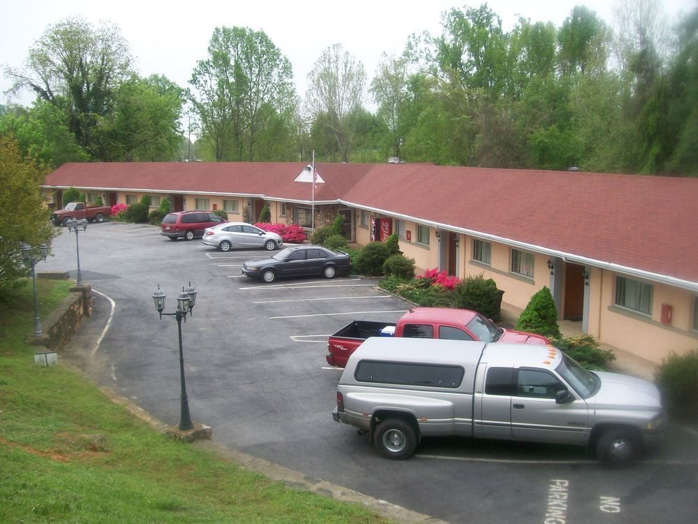 Amherst Inn - Virginia Bagian luar foto