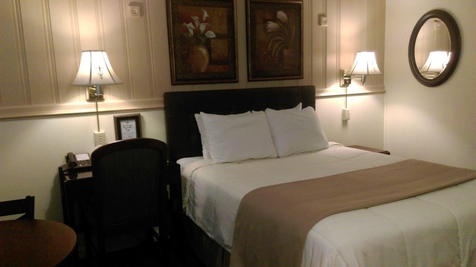 Amherst Inn - Virginia Bagian luar foto